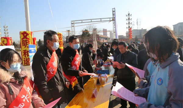 文水成功举办2022年春风行动线下招聘会