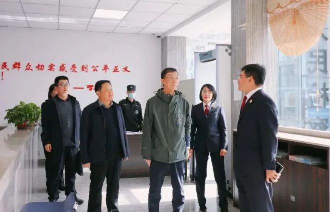 范海生莅临中阳县检察院调研指导工作