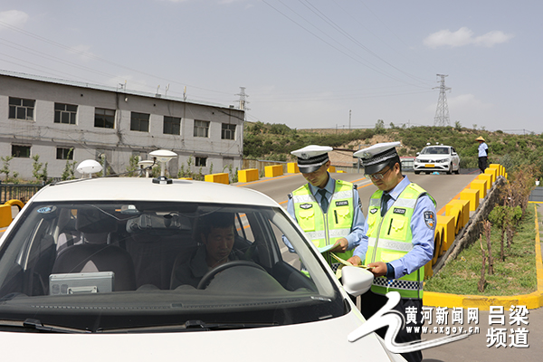 交口交警：宣传教育进驾校 交通安全抓源头 吕梁频道 黄河新闻网